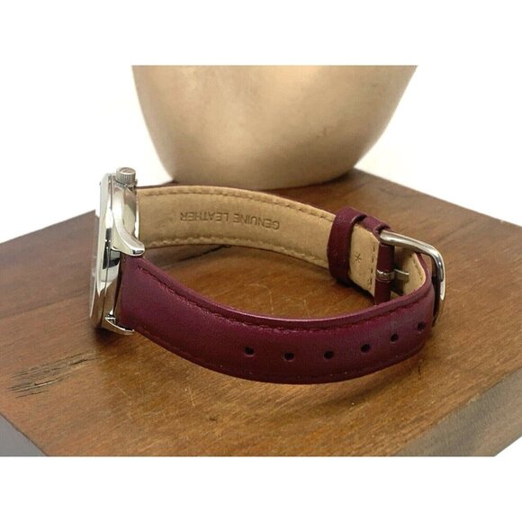 Timex Women's Watch TW2V36100 Indiglo Quartz Silver Dial Burgundy Leather 33mm - Picture 10 of 15